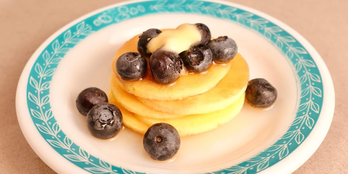 Pancakes with Syrup & Fruit